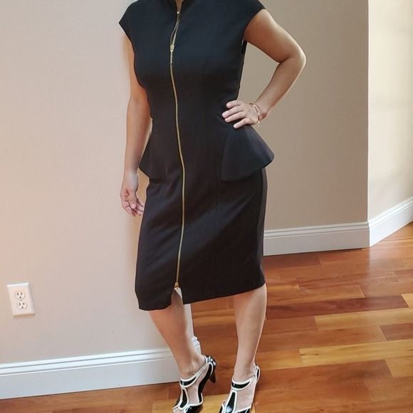 VEUC Ted Baker Black Dress w/Structured Stitching - Picture 2 of 12